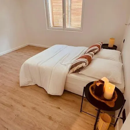 Le Plein Soleil , Charme Et