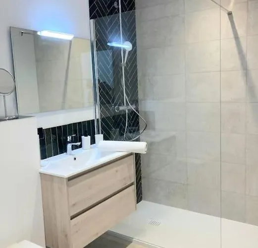 Le Plein Soleil , Charme Et Вилла