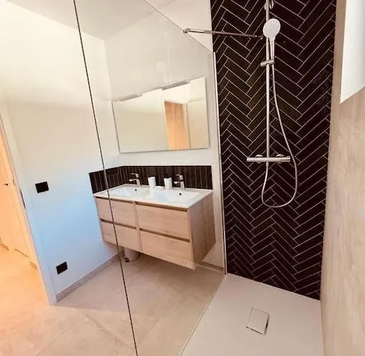 Le Plein Soleil , Charme Et Вилла Сен-Рафаэль