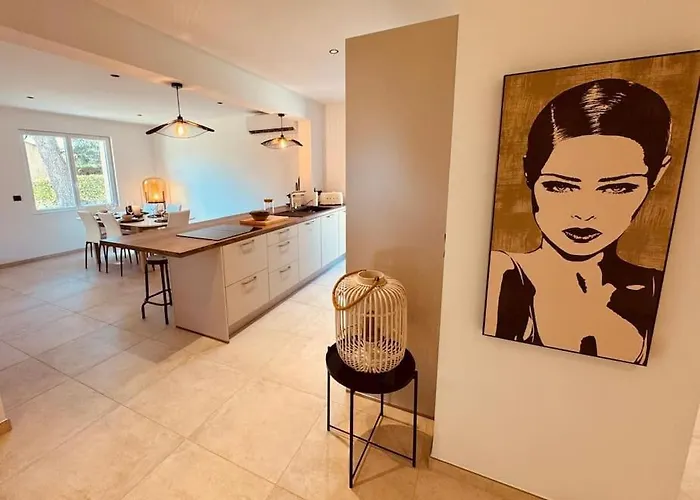 Le Plein Soleil , Charme Et