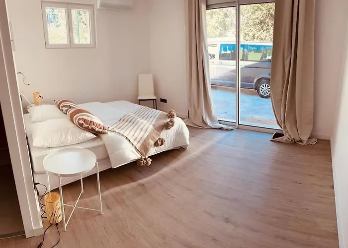 Le Plein Soleil , Charme Et Βίλα Saint-Raphaël